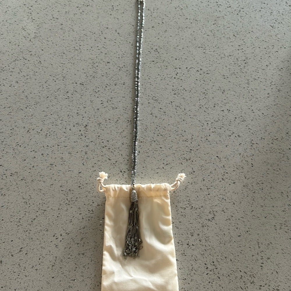 Loft 18.5in sparkly tassel necklace